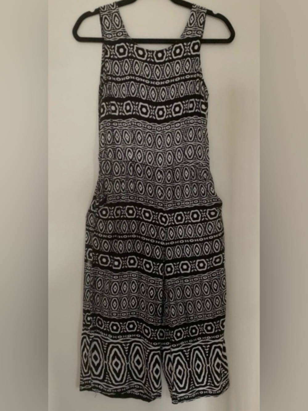 Black and White Patterned Capri Romper